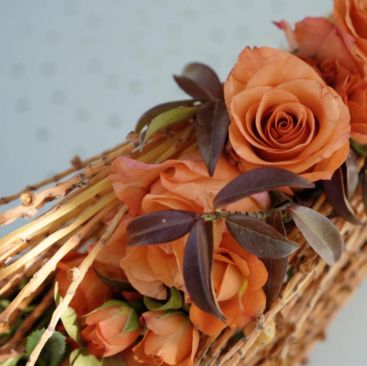 Close-up of a coral rose arrangement